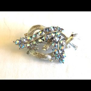 Vintage Silver Blue Aurora Borealis Rhinestone Pin